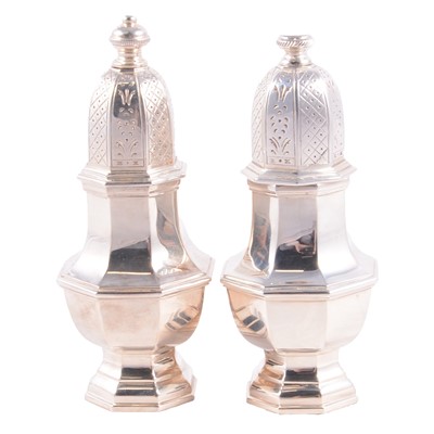 Lot 225 - A similar pair of Asprey silver pepper mills, London 1994/98