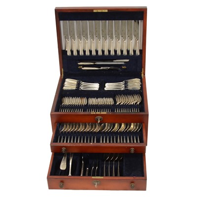Lot 137 - Canteen of bead edge cutlery, twelve place setting