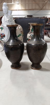 Lot 50 - Assorted Chinese decorative wares