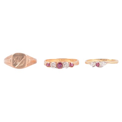 Lot 46 - Two ruby and diamond rings, and a gold signet ring.