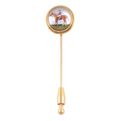 Lot 341 - An Essex Crystal horse and jockey stick pin