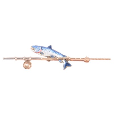 Lot 381 - A yellow metal salmon bar brooch or stock pin.