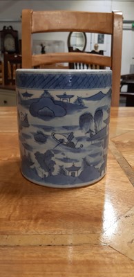 Lot 1 - Chinese porcelain blue and white brush pot