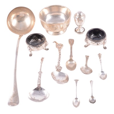 Lot 134 - Small silver presentation bowl, sundry silver