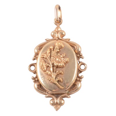 Lot 287 - A yellow metal locket.