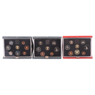 Lot 206 - Collection of post decimal year sets and other coins