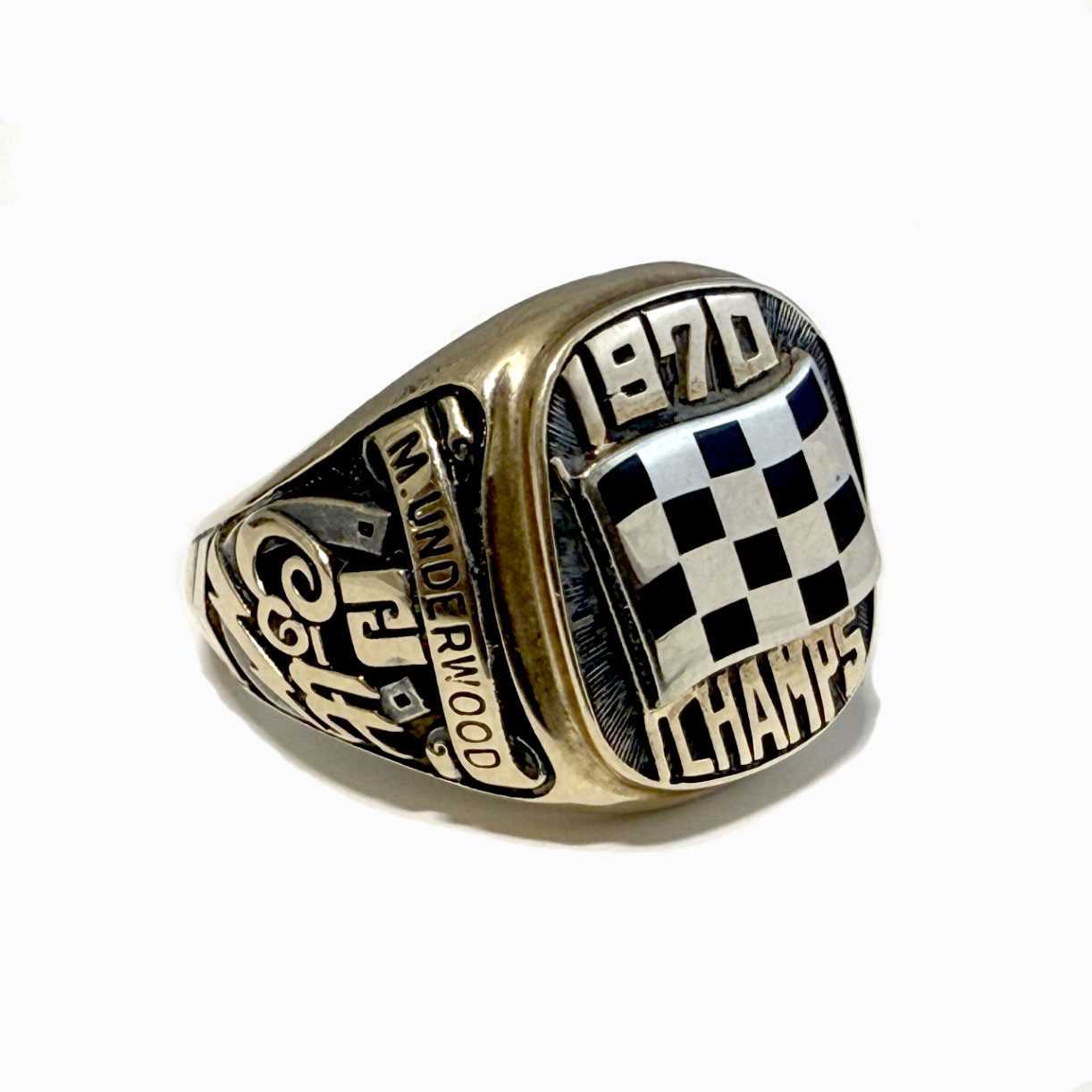 Lot 213 - Motorsport interest: Indianapolis 500, a 1970 winner's ring