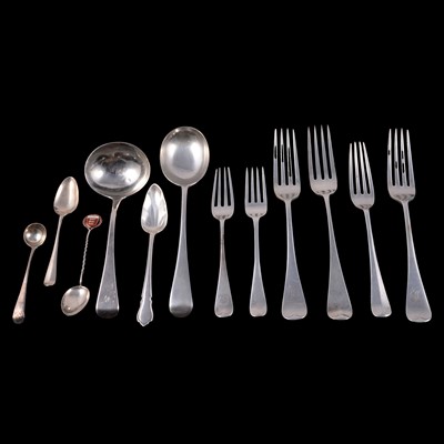 Lot 174 - Mixed silver cutlery