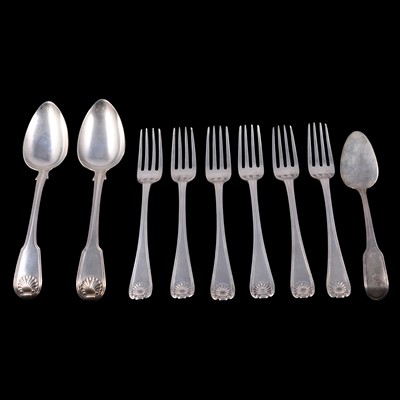 Lot 175 - Small quantity of silver cutlery