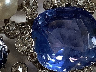 Lot 171 - A fine sapphire, diamond and pearl brooch.