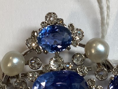 Lot 171 - A fine sapphire, diamond and pearl brooch.