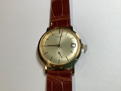 Lot 418 - Patek Philippe - a gentleman's 18 carat yellow gold wristwatch.