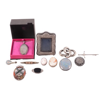Lot 502 - A collection of vintage silver and white metal jewellery, and photograph frame.