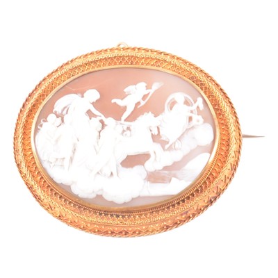 Lot 189 - A Victorian large oval carved shell cameo brooch.