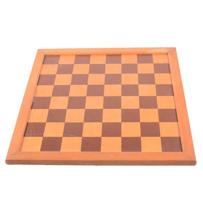 Lot 100 - Staunton pattern chess set, boxed, with board