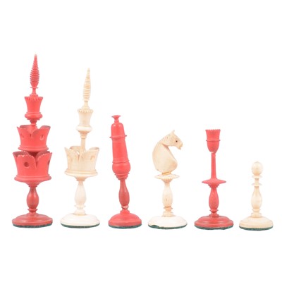 Lot 86 - 19th Century German bone chess set, Selenus pattern