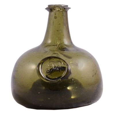 Lot 1A - Queen Anne olive-green glass onion-shape bottle