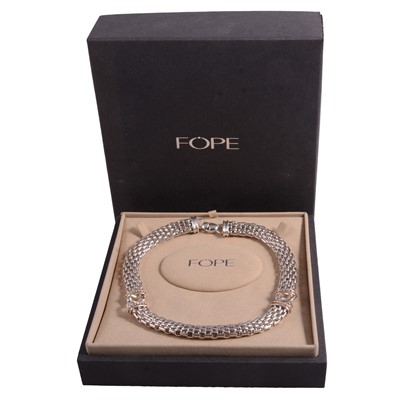 Lot 413 - Fope - a Silverfope Naos necklace with rose coloured bars and beads.