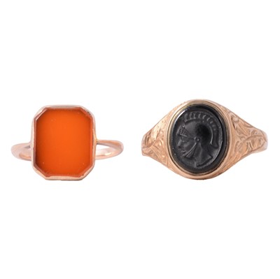 Lot 118 - Two stone set signet rings