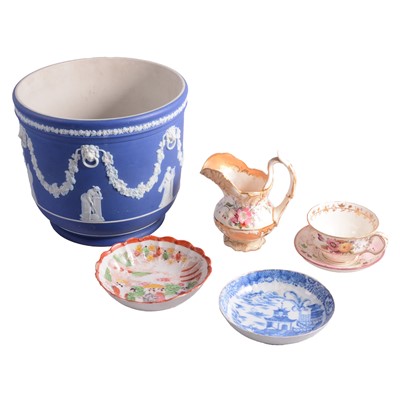 Lot 41 - Small collection of ceramics