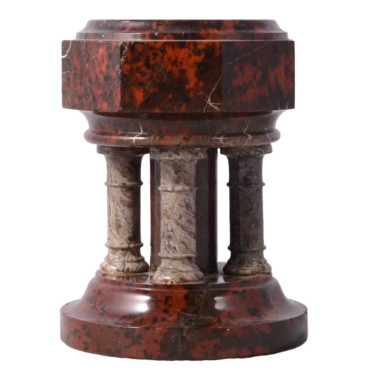 Lot 11 - Cornish serpentine font