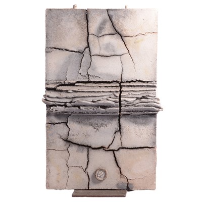 Lot 23 - Large contemporary slab-form sculpture