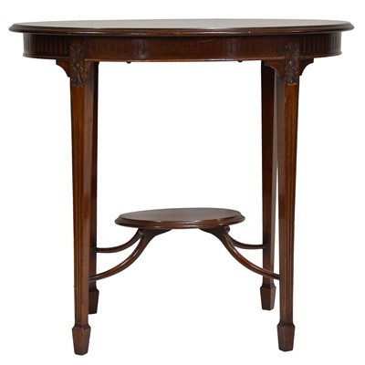 Lot 446 - Edwardian mahogany oval occasional table