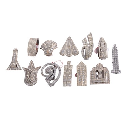Lot 522 - Twelve Art Deco / 1930's paste set dress clips.