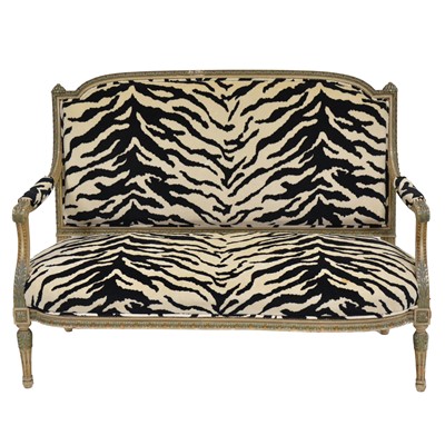 Lot 462 - French canapé two-seat sofa