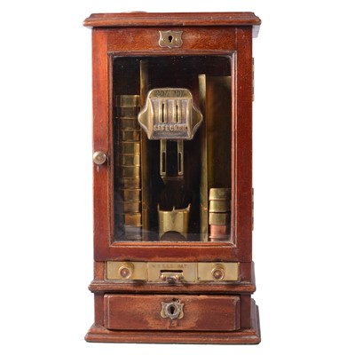 Lot 202 - Early 20th century Sovereign Change machine - by W H Ell, patent 22067