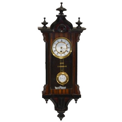 Lot 487 - Small Vienna wall clock