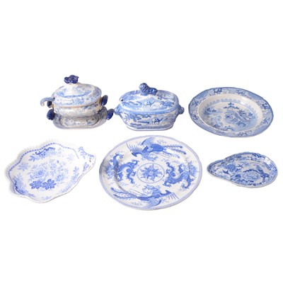 Lot 154 - Eight items of blue and white transferware