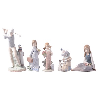 Lot 43 - Quantity of Lladro and other figurines