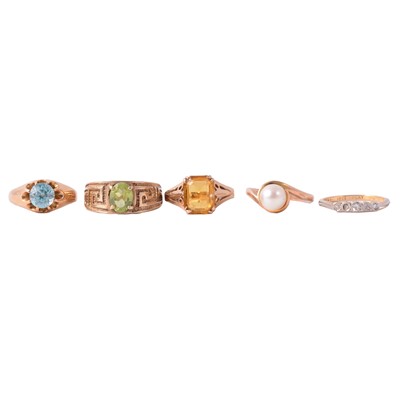 Lot 119 - Five gemset rings, heat treated zircon, citrine, peridot, and others.