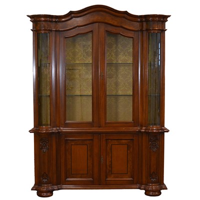Lot 526 - Large reproduction display cabinet