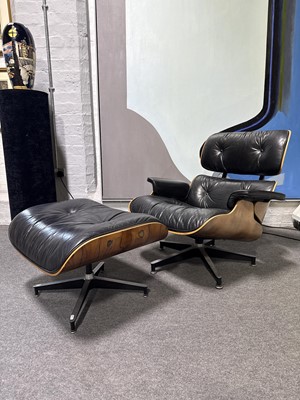 Lot 38 - Charles & Ray Eames for Herman Miller, a Model '670' lounge chair and '671' ottoman, circa 1975