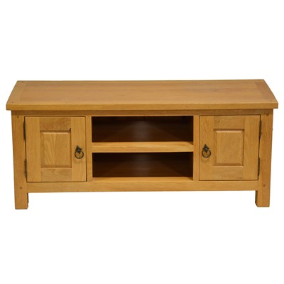 Lot 441 - Modern oak media stand