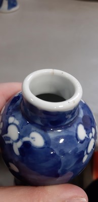 Lot 29 - Collection of modern Chinese blue and white ware