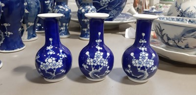 Lot 29 - Collection of modern Chinese blue and white ware