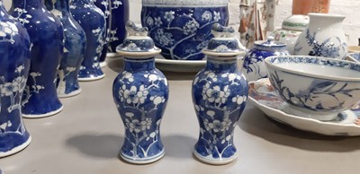 Lot 29 - Collection of modern Chinese blue and white ware