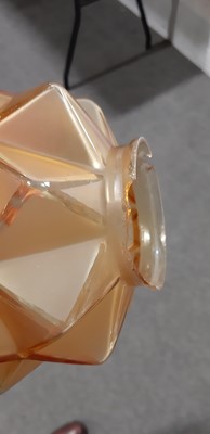 Lot 77 - Art Deco style figural glass lamp