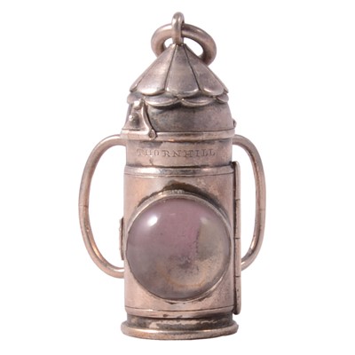 Lot 482 - A Thornhill novelty metal vesta case.