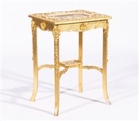 Lot 432 - French Empire inspired porcelain decorated...