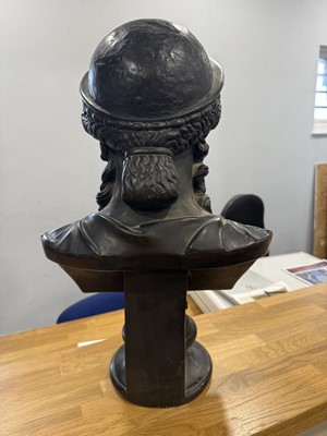 Lot 59 - After the Antique, a bust of a Roman goddess, late 19th / early 20th century