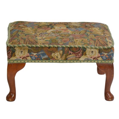 Lot 523 - Georgian style footstool with upholstered seat