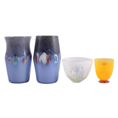 Lot 63 - Six decorative Art Glass vases