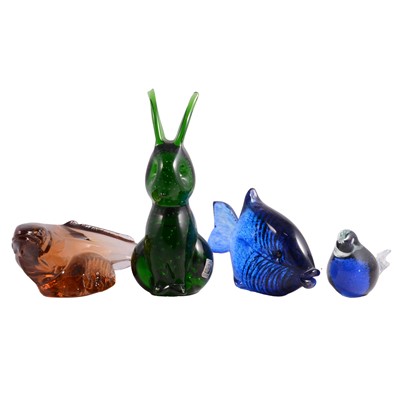 Lot 67 - Collection of twelve Art Glass animal paperweights / ornaments