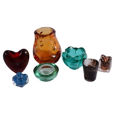Lot 72 - Collection of Scandinavian and other Art Glass