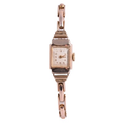 Lot 440 - Three vintage 9 carat yellow gold manual wind wristwatches.