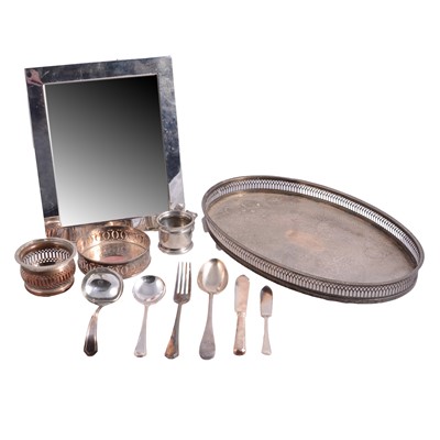 Lot 104 - A quantity of silver plated matched flatware, gallery tray, salver, coasters etc.